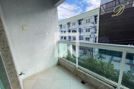 Varanda de casa para alugar com 3 quartos, 300m² em Parque Duque, Duque de Caxias