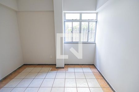 Quarto 2 de apartamento para alugar com 3 quartos, 120m² em Serrano, Belo Horizonte