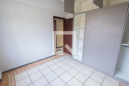 Quarto 1 de apartamento para alugar com 3 quartos, 120m² em Serrano, Belo Horizonte