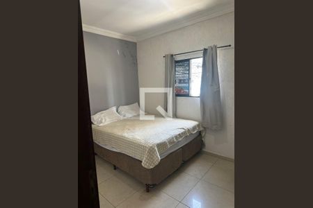 Quarto de casa para alugar com 2 quartos, 65m² em Jacutinga, Belford Roxo