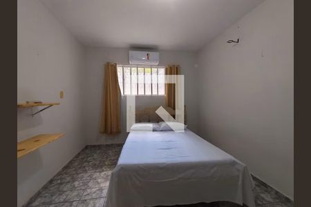 Quarto de casa para alugar com 2 quartos, 65m² em Jacutinga, Belford Roxo
