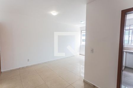 Sala de apartamento para alugar com 2 quartos, 85m² em Savassi, Belo Horizonte