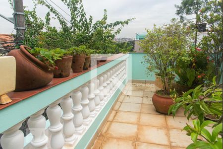 Casa à venda com 3 quartos, 172m² em Jardim Santa Emilia, São Paulo