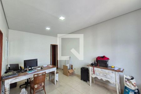 Escritório de casa à venda com 3 quartos, 280m² em Parque Jambeiro, Campinas