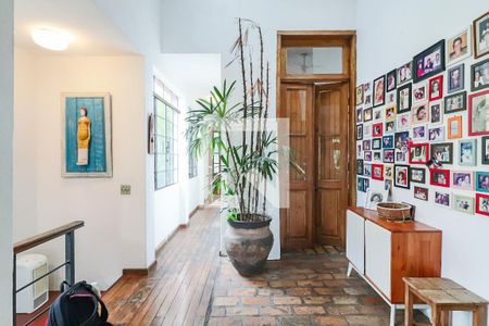 Sala de casa à venda com 4 quartos, 468m² em Vila Pirajussara, São Paulo