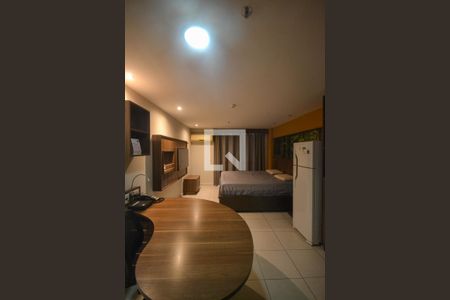 Quarto de kitnet/studio para alugar com 1 quarto, 33m² em Centro, Nova Iguaçu