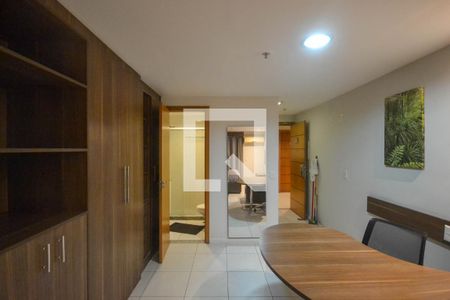 Quarto de kitnet/studio para alugar com 1 quarto, 33m² em Centro, Nova Iguaçu