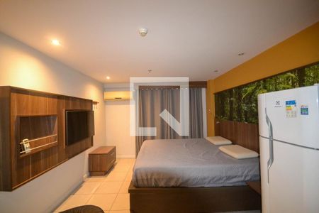 Quarto de kitnet/studio para alugar com 1 quarto, 33m² em Centro, Nova Iguaçu