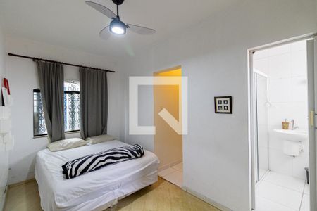 Suíte 1 de casa à venda com 7 quartos, 500m² em Jardim Triana, São Paulo