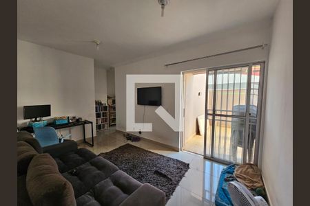 Apartamento à venda com 1 quarto, 52m² em Pompéia, Belo Horizonte