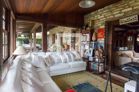 Casa de Condomínio à venda com 5 quartos, 300m² em Condomínio Retiro das Pedras, Brumadinho