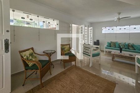 Sala de casa para alugar com 4 quartos, 240m² em Jardim Tres Marias, Guarujá