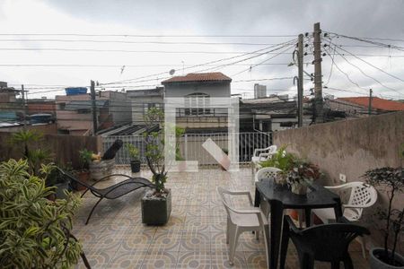Varanda de casa à venda com 3 quartos, 165m² em Jardim Ana Rosa, São Paulo