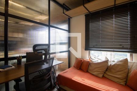 Escritório de apartamento à venda com 2 quartos, 70m² em Panamby, São Paulo