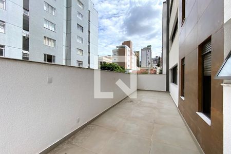Varanda de apartamento para alugar com 2 quartos, 134m² em Santo Antônio, Belo Horizonte