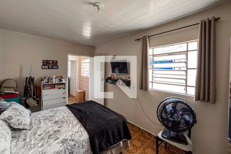 Quarto 2 de casa à venda com 4 quartos, 200m² em Vila Brasilio Machado, São Paulo