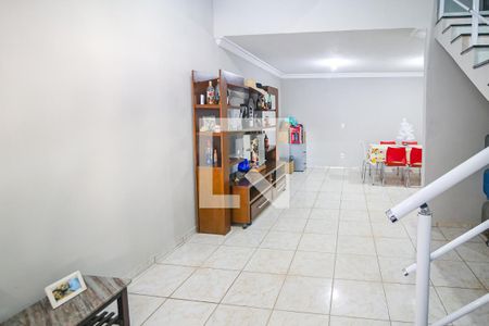 Casa para alugar com 4 quartos, 250m² em Jardim Monte Verde, Indaiatuba
