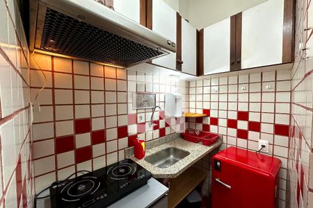 Kitnet/Studio para alugar com 1 quarto, 27m² em Catete, Rio de Janeiro