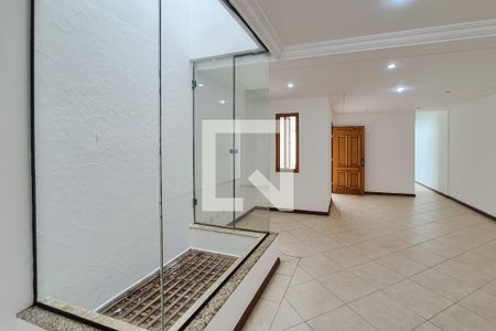 Sala de casa para alugar com 4 quartos, 280m² em Nova Petrópolis, São Bernardo do Campo