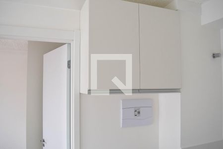 Sala/Cozinha de apartamento à venda com 1 quarto, 27m² em Guaiauna, São Paulo