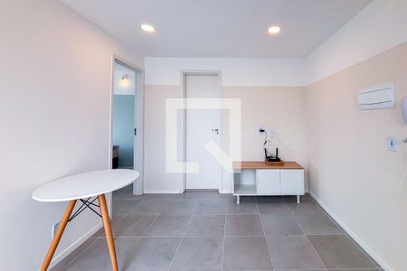 Apartamento para alugar com 2 quartos, 87m² em República, São Paulo