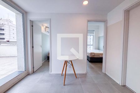 Apartamento para alugar com 2 quartos, 87m² em República, São Paulo