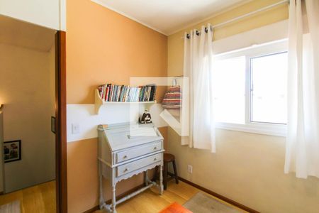 Quarto 1 de casa de condomínio à venda com 3 quartos, 94m² em Fátima, Canoas