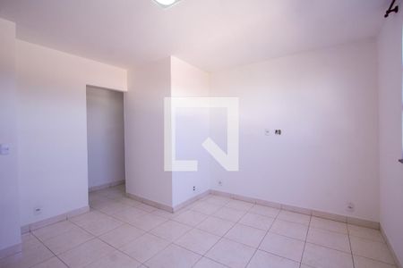Sala de apartamento para alugar com 1 quarto, 60m² em Porto Novo, São Gonçalo