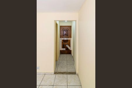 Sala - Hall da entrada de apartamento para alugar com 2 quartos, 50m² em Cordovil, Rio de Janeiro