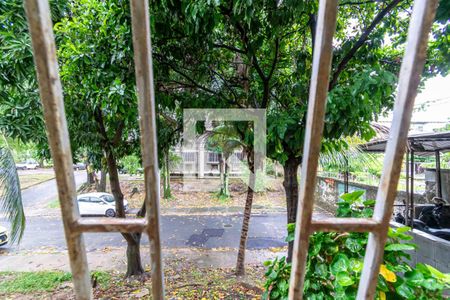 Vista do Quarto 1 de apartamento para alugar com 2 quartos, 50m² em Cordovil, Rio de Janeiro