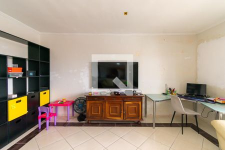 Sala de casa para alugar com 3 quartos, 357m² em Cidade Continental, São Paulo