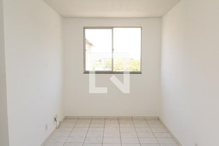 Sala de apartamento para alugar com 2 quartos, 55m² em Paciência, Rio de Janeiro