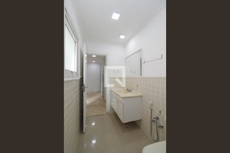 Banheiro da Suíte 1 de casa para alugar com 3 quartos, 250m² em Pinheiros, São Paulo