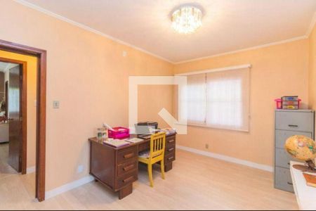 Quarto 4 de casa à venda com 4 quartos, 1874m² em São José, São Leopoldo