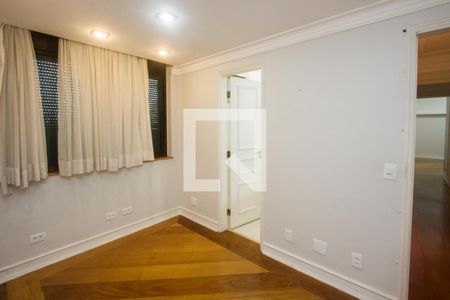 Apartamento à venda com 3 quartos, 183m² em Parque Colonial, São Paulo