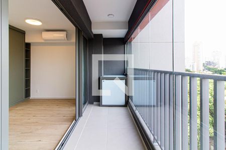Varanda de kitnet/studio para alugar com 1 quarto, 32m² em Pompeia, São Paulo
