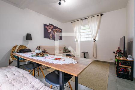 Casa para alugar com 3 quartos, 96m² em Cerqueira César, São Paulo