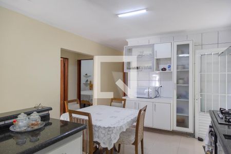 Cozinha de casa à venda com 4 quartos, 300m² em Jardim Rosa de Franca, Guarulhos