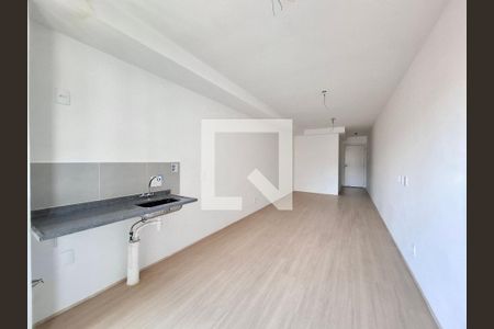 Sala/Quarto de apartamento à venda com 1 quarto, 32m² em Centro, Rio de Janeiro
