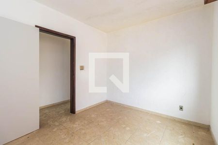 Quarto 1 de apartamento para alugar com 2 quartos, 70m² em Nonoai, Porto Alegre