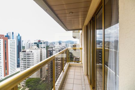 Varanda de apartamento à venda com 3 quartos, 107m² em Alphaville Industrial, Barueri