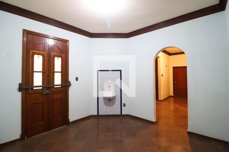 Sala 2 de casa para alugar com 14 quartos, 3884m² em Vila Albertina, São Paulo