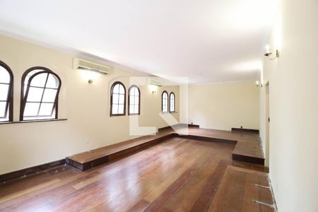 Sala 1 de casa para alugar com 14 quartos, 3884m² em Vila Albertina, São Paulo