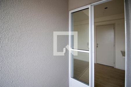 Varanda/Serviço de apartamento para alugar com 2 quartos, 32m² em Vila Plana, São Paulo