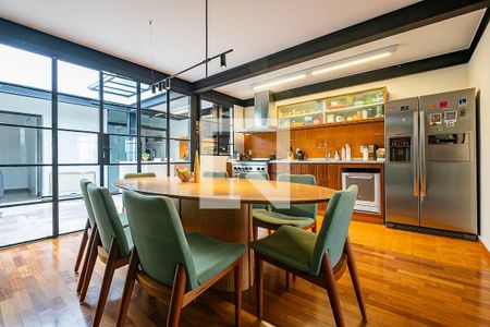 Sala/Cozinha de casa à venda com 3 quartos, 200m² em Pinheiros, São Paulo