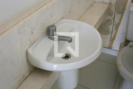 Lavabo de apartamento para alugar com 2 quartos, 84m² em Jardim Lar Sao Paulo, São Paulo