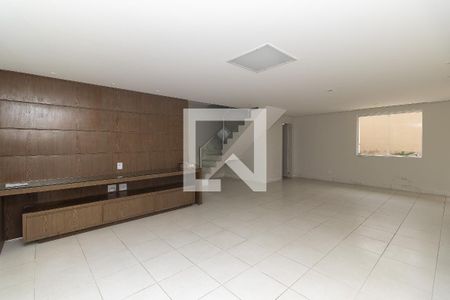 Sala de casa à venda com 4 quartos, 292m² em Itapoã, Belo Horizonte