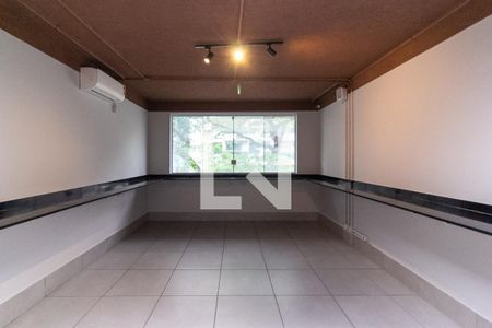 Quarto de casa à venda com 1 quarto, 110m² em Vila Gertrudes, São Paulo