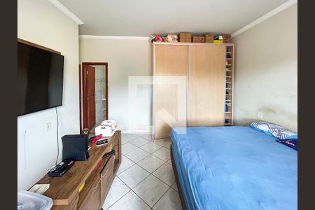 Casa para alugar com 5 quartos, 365m² em Rio Branco, Belo Horizonte