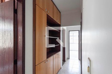 Corredor de apartamento para alugar com 4 quartos, 132m² em Santa Inês, Belo Horizonte